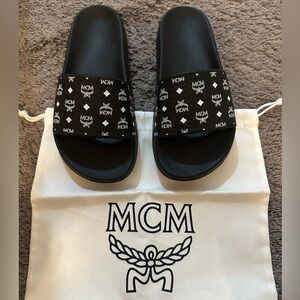 MCM Visetos Slide Sandal